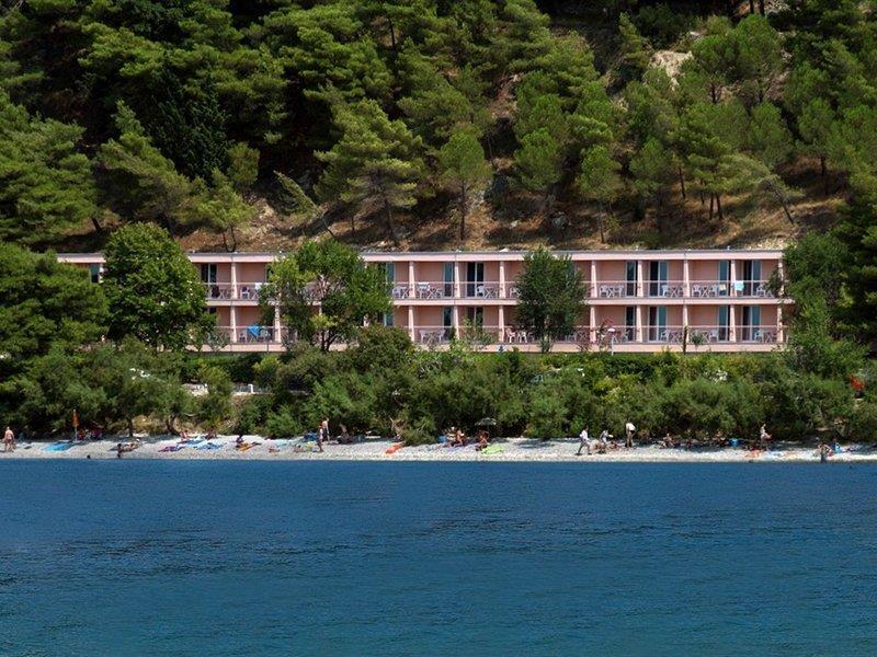 Brzet Hotel Omiš Екстериор снимка